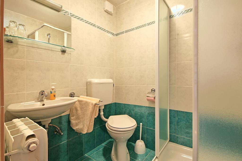 Apartments Bazjak Ливаде Номер фото